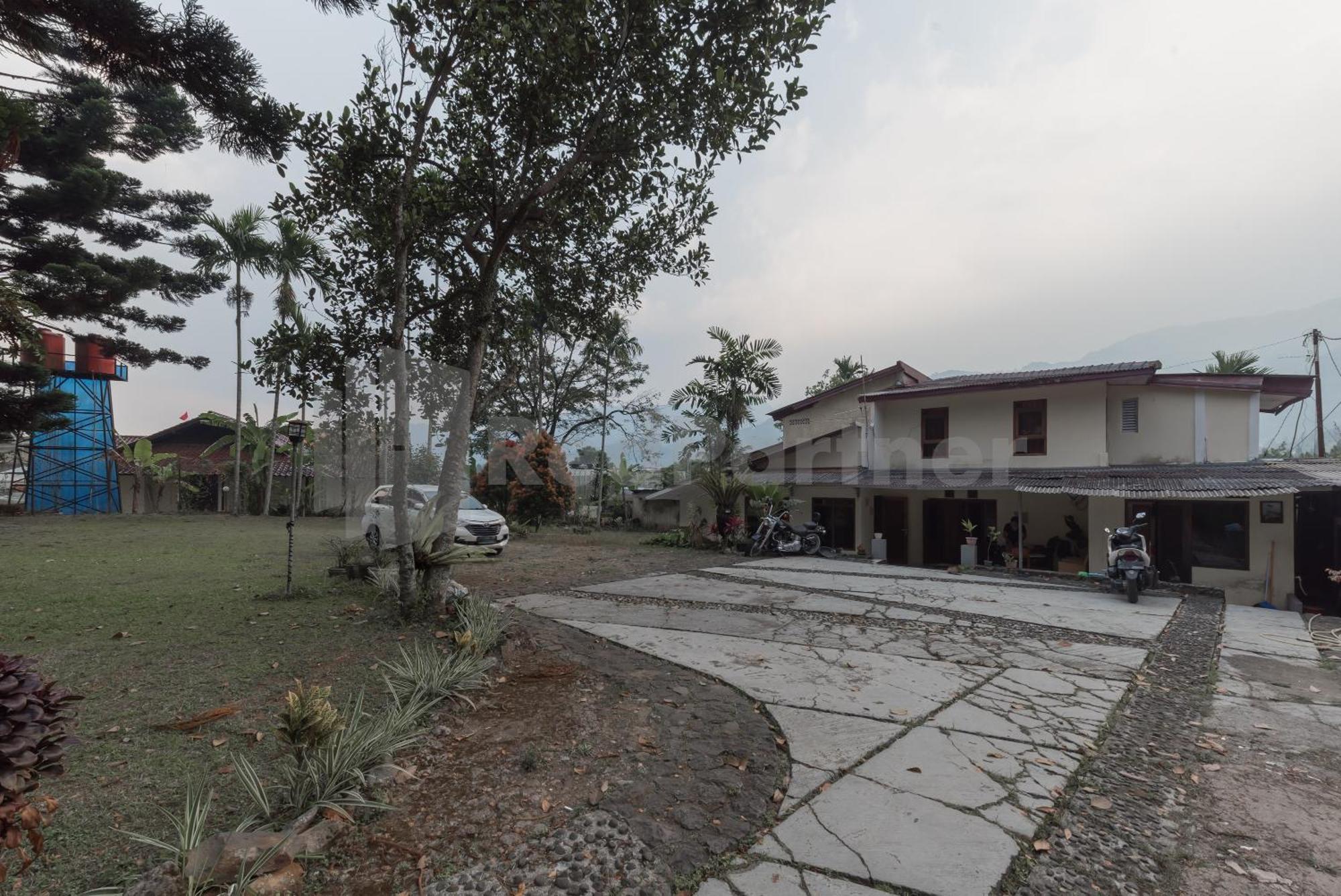 Bens Homestay RedPartner Bogor Exterior foto
