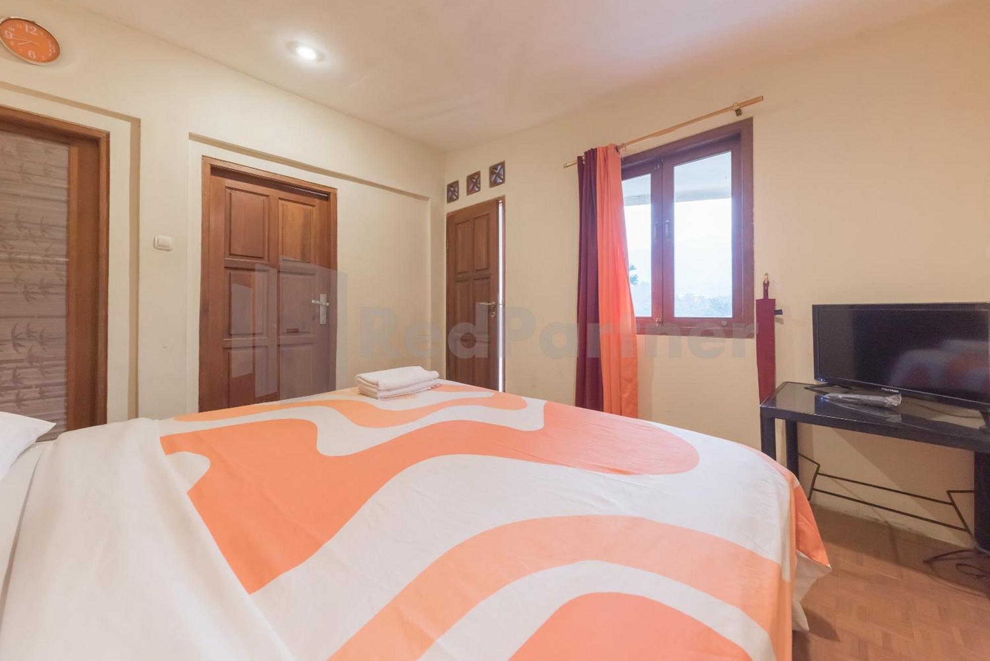 Bens Homestay RedPartner Bogor Exterior foto